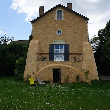 Le Prieure Bed & Breakfast Lezigne Exterior photo